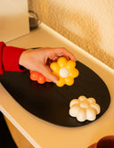 Objet Charger with Flower Objet