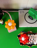 Sunflower Yellow + Objet Charger (US/Canada)